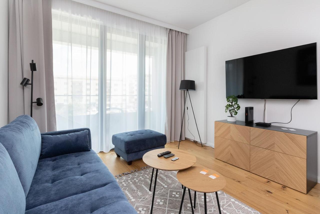 Apartament Vespa Beach Nearby By Noclegi Renters Gdynia Exterior foto